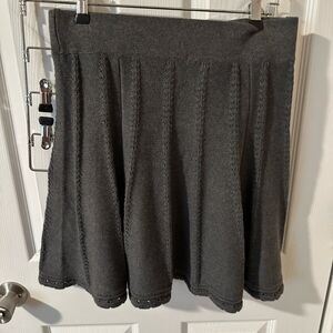 Cabi scalloped Hem Sweater Style Skirt style 884 Small
